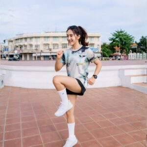 Curve Break - Aeroflow Leighweight  - Running Jersey 90gsm